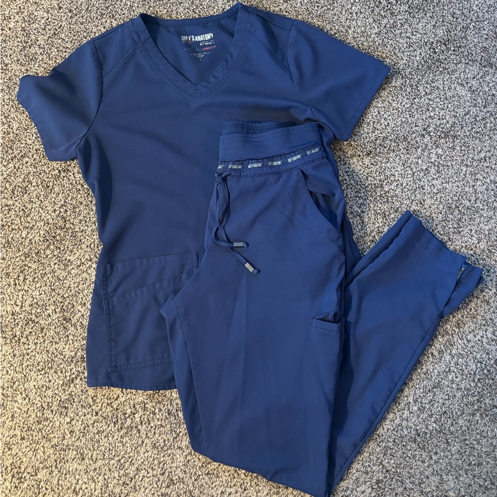 Greys anatomy navy blue scrub set small